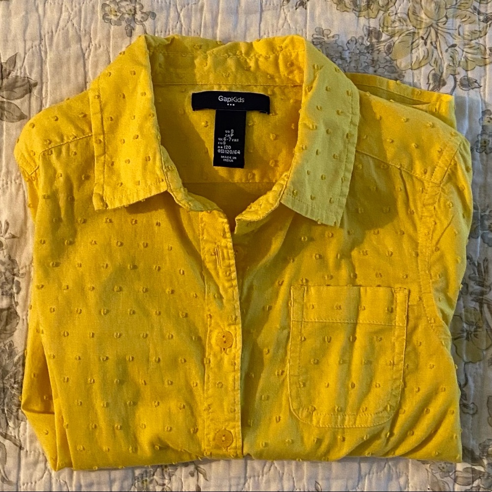 Girl’s GapKids Button-Down Shirt